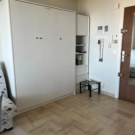 Les Oceanides Apartment Juan-les-Pins